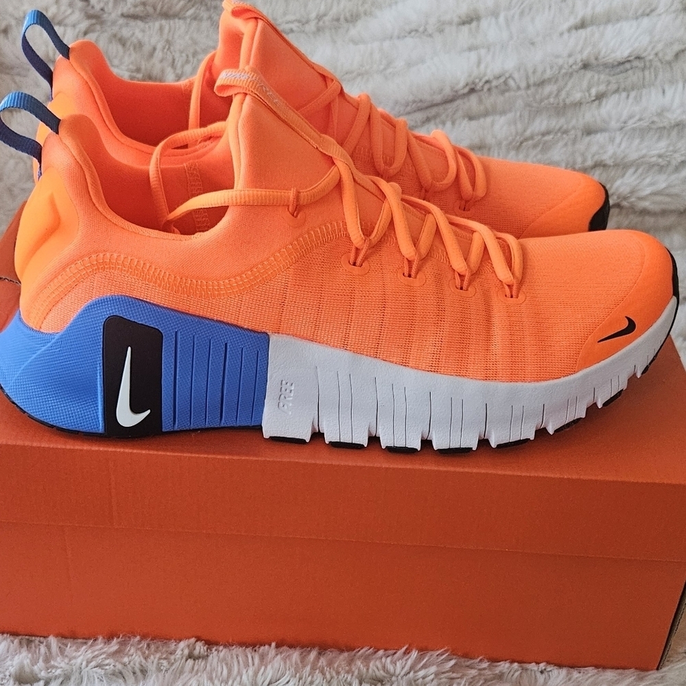 New In Box Nike Free Metcon 6 Shoes - Total Orange/Photo Blue  Men's 10.5